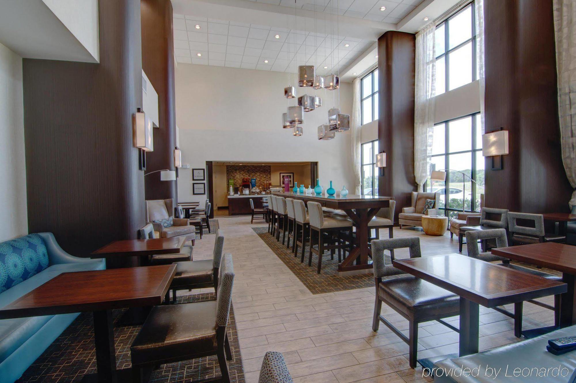 Hampton Inn & Suites Mobile Providence Park/Airport Exterior foto